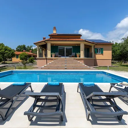 Villa Dani-with Big Pool 50m2 *