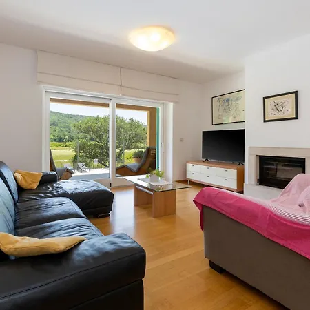 Villa Dani-with Big Pool 50m2 *