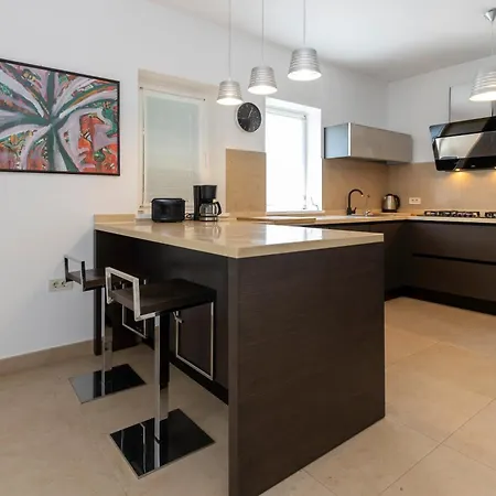 Villa Dani-with Big Pool 50m2