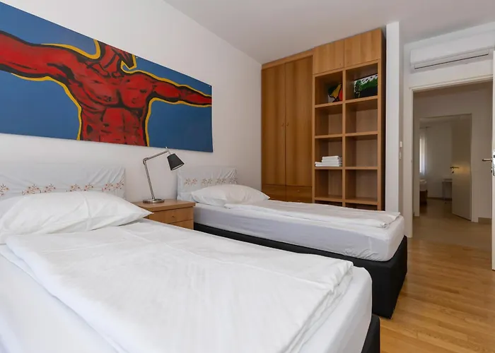 Vila Dani-with Big Pool 50m2 Labin (Istria)