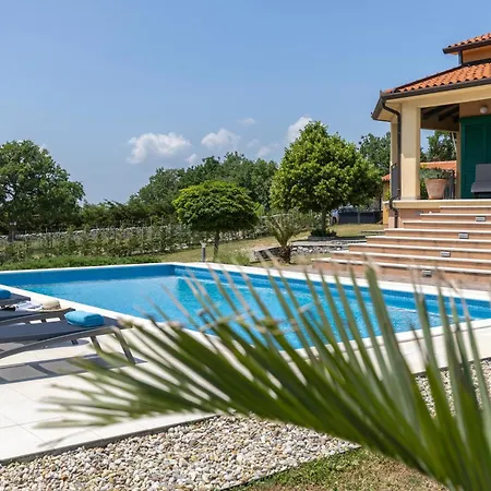 Dani-with Big Pool 50m2 Vila *