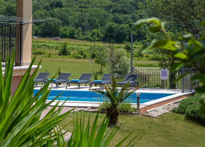 Dani-with Big Pool 50m2 Villa